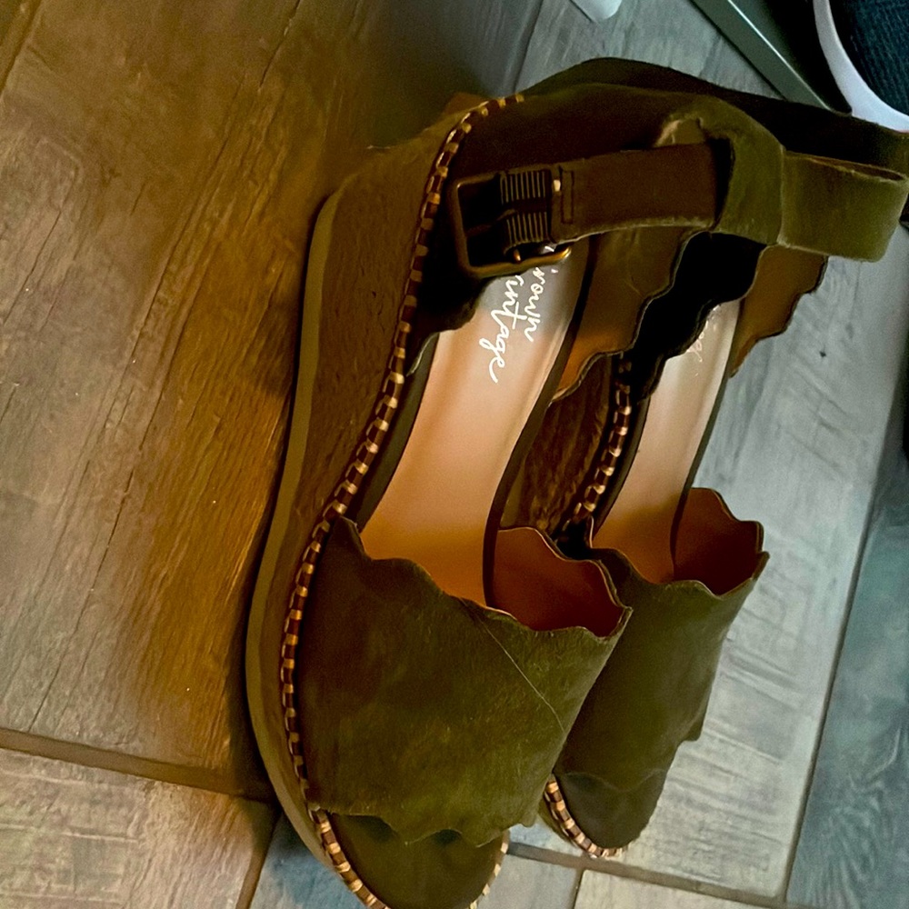 Shoes